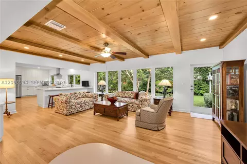 Living - 1245 Algardi Ave, Coral Gables, FL 33146 photo 6 of 9