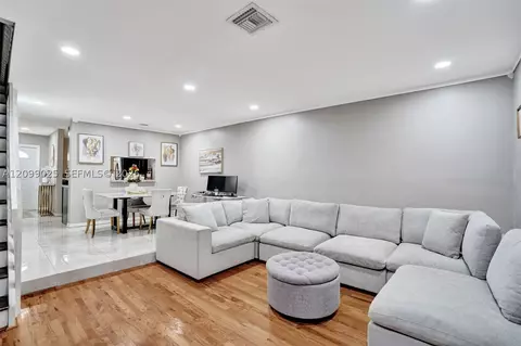 7212 Woodmont Ave, Tamarac, FL 33321