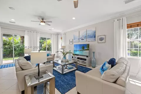 6116 57th Ct, Vero Beach, FL 32967