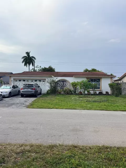 8517 Windsor, Miramar, FL 33025