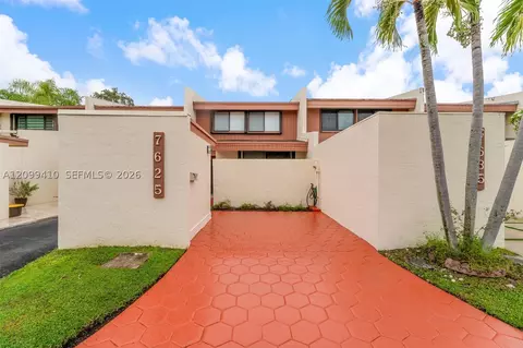 7625 SW 106th Ave, Miami, FL 33173