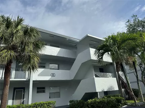 8370 Sands Point Blvd #H309, Tamarac, FL 33321