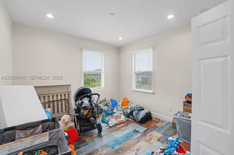 Bedroom - 8006 Oakleaf Cir, Labelle, FL 33935 photo 3 of 3