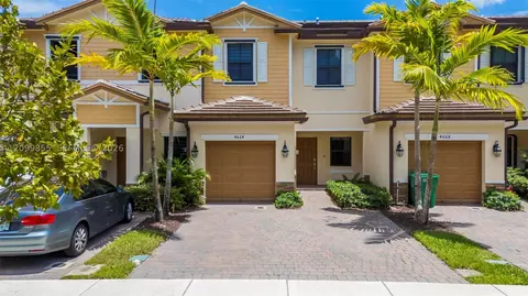 4664 Banker Ter, Davie, FL 33314