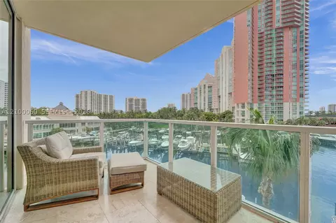 3330 NE 190th St #410, Aventura, FL 33180