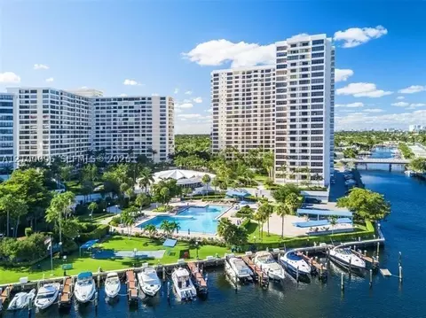 2500 Parkview Dr #1716, Hallandale Beach, FL 33009