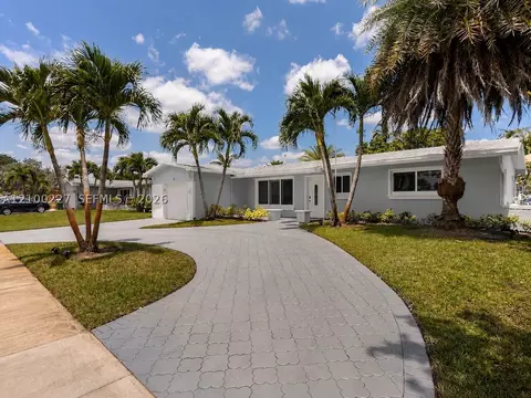 10911 Taft St, Pembroke Pines, FL 33026