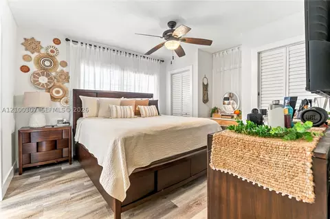 Bedroom - 5802 W 3rd Ave, Hialeah, FL 33012 photo 1 of 5