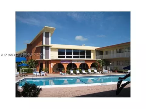 26 Diplomat Pkwy #2356, Hallandale Beach, FL 33009