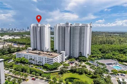 15051 Royal Oaks Ln #402, North Miami, FL 33181