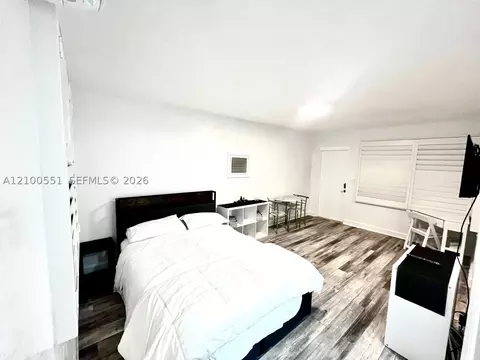 935 S Atlantic Ave #255256, Daytona Beach, FL 32118