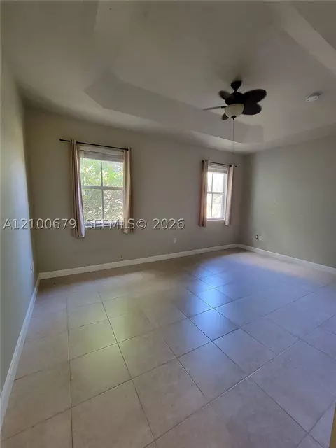 2933 SE 2nd Dr #5, Homestead, FL 33033