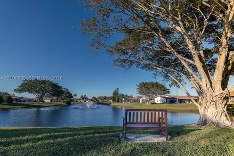 View/Area - 6531 SE Se Federal Hwy #J112, Stuart, FL 34997 photo 5 of 5