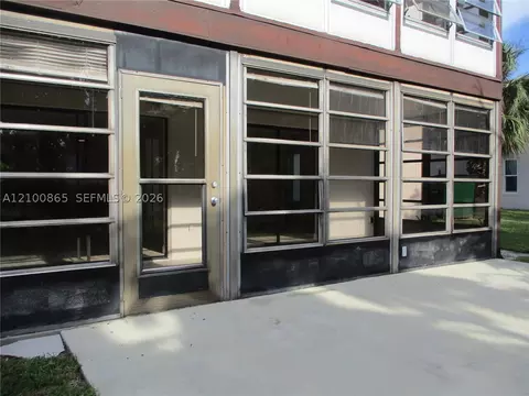 Exterior - 6531 SE Se Federal Hwy #J112, Stuart, FL 34997 photo 8 of 12