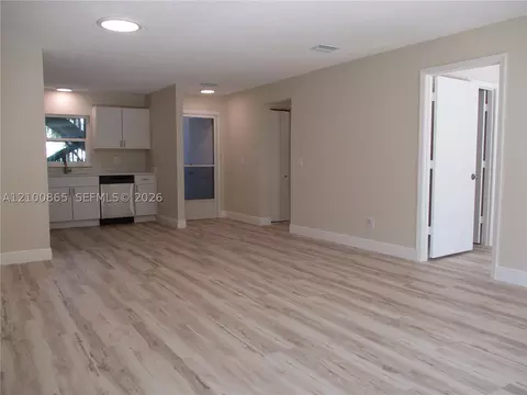 Living - 6531 SE Se Federal Hwy #J112, Stuart, FL 34997 photo 3 of 6