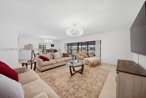 401 NW 127th Ave #7, Plantation, FL 33325
