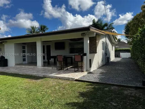 Exterior - 9975 NW 27th Ter, Doral, FL 33172 photo 5 of 6
