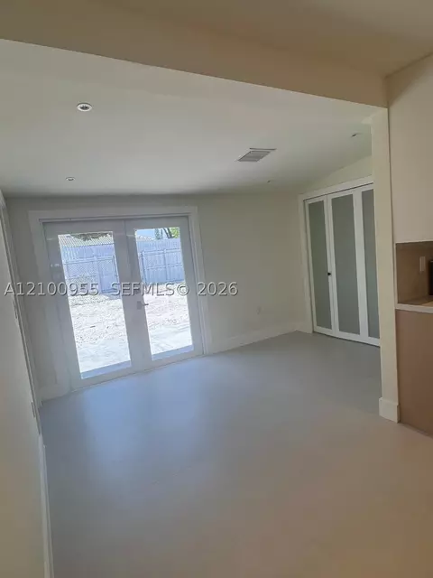 Other - 841 NE 4th Pl, Hialeah, FL 33010 photo 4 of 5
