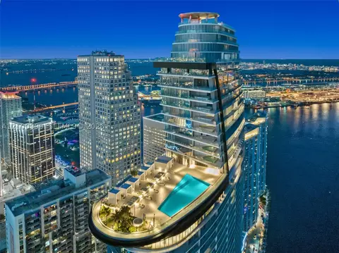300 Biscayne Boulevard Way #506E, Miami, FL 33131