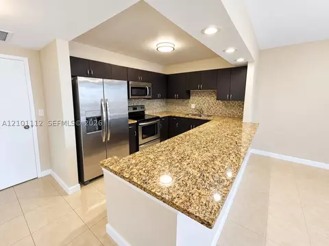 2500 Parkview Dr #307, Hallandale Beach, FL 33009