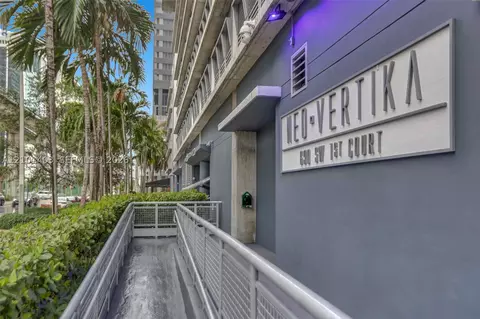 690 SW 1st Ct #1828, Miami, FL 33130