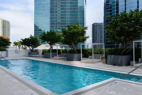 Exterior - 1300 Brickell Bay Dr #1203, Miami, FL 33131 photo 4 of 4