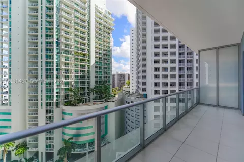 Exterior - 1300 Brickell Bay Dr #1203, Miami, FL 33131 photo 1 of 4