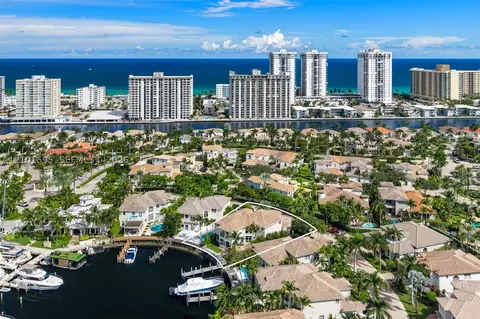 1426 Commodore Way, Hollywood, FL 33019
