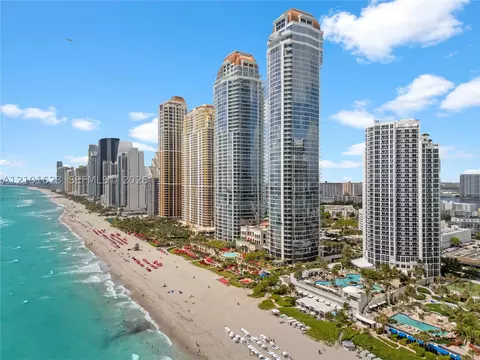 18001 Collins Ave #1110, Sunny Isles Beach, FL 33160
