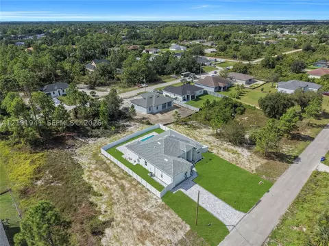 View/Area - 752 Clancy St E, Lehigh Acres, FL 33974 photo 4 of 8