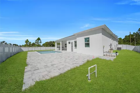 Exterior - 752 Clancy St E, Lehigh Acres, FL 33974 photo 4 of 4