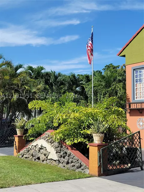 Other - 1120 E Le Jeune Rd, Hialeah, FL 33010 photo 5 of 16