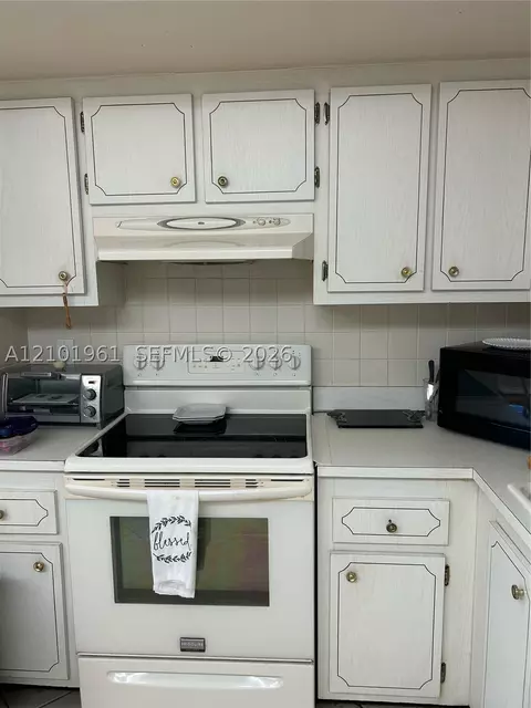 1550 NW 80th Ave #306, Margate, FL 33063