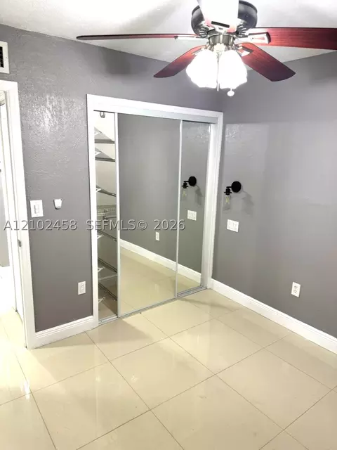 Other - 5461 W 24th Ave #25, Hialeah, FL 33016 photo 4 of 8