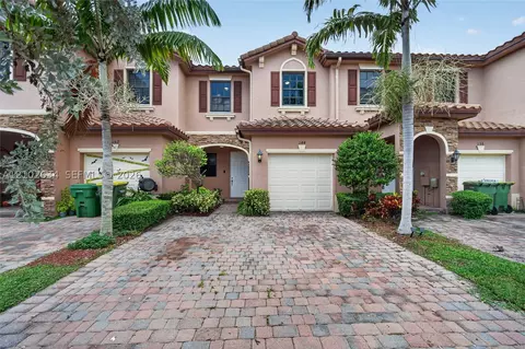 144 SE 37th Ter, Homestead, FL 33033
