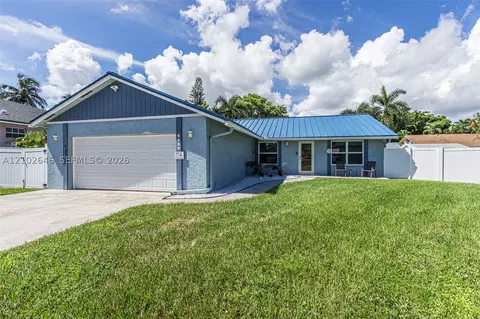 4539 SW 28th Way, Fort Lauderdale, FL 33312