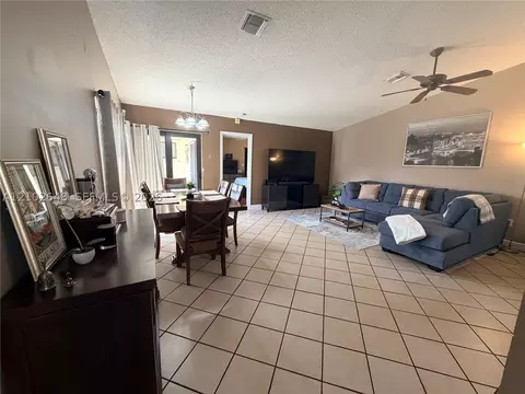 Living - Undisclosed, Hialeah, FL 33015 photo 2 of 2