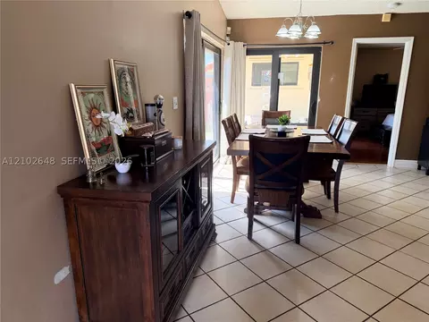 Dining - Undisclosed, Hialeah, FL 33015 photo 1 of 2