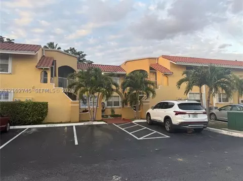 15605 SW 74th Cir Dr #15, Miami, FL 33193