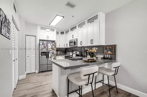 10870 NW 88th Ter #224, Doral, FL 33178