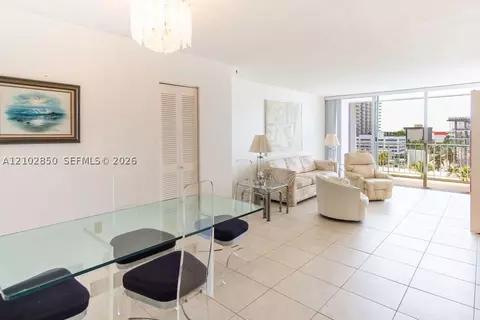 1865 79th St Cswy #8A, North Bay Village, FL 33141
