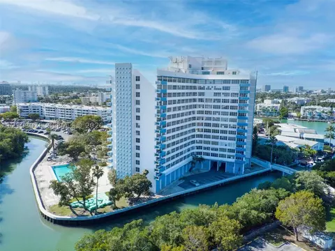 7441 Wayne Ave #10K, Miami Beach, FL 33141