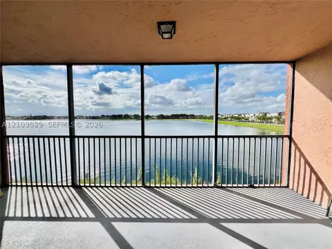 20860 San Simeon Way #205-6, Miami, FL 33179
