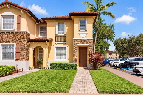 1650 NE 33rd Rd #112-10, Homestead, FL 33033