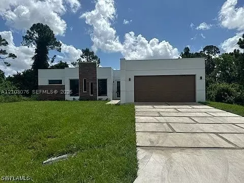 55 S Colin Ave, Lehigh Acres, FL 33976