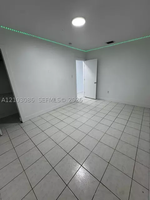Other - 850 SE 2nd Pl, Hialeah, FL 33010 photo 10 of 14