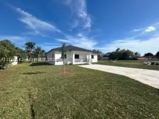 3330 NW 101st St, Miami, FL 33147
