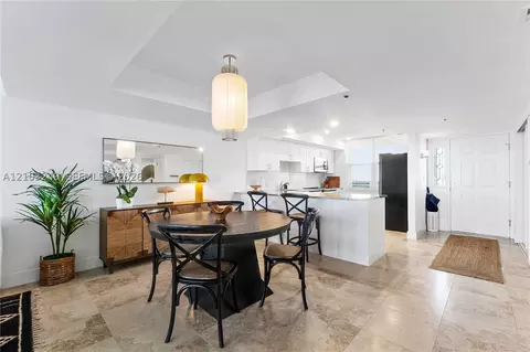 Dining - 840 Ocean Dr #1105, Juno Beach, FL 33408 photo 2 of 2