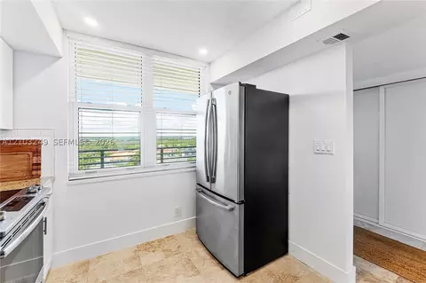 Kitchen - 840 Ocean Dr #1105, Juno Beach, FL 33408 photo 5 of 5