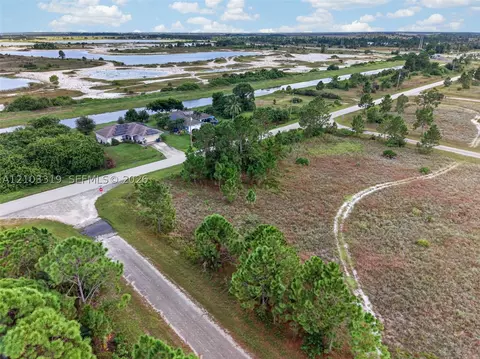 View/Area - 1254 Devore St E, Lehigh Acres, FL 33974 photo 3 of 25